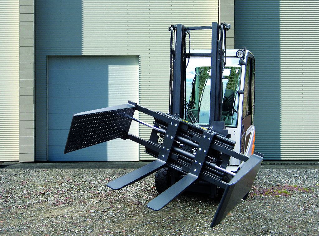 Box Dumper GBE 360° with bolt-on forks