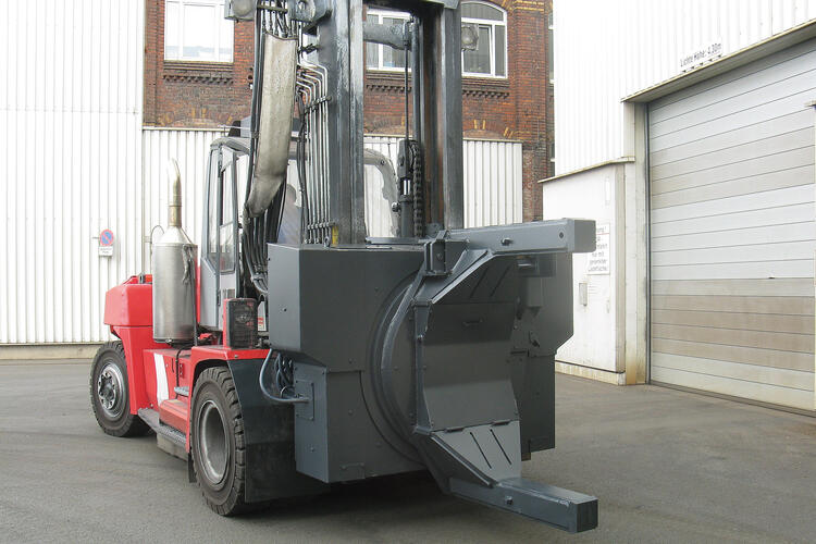 Drehgerät mit Konverteraufnahme Giesserei