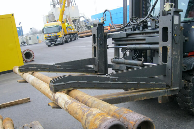 austeckbarer Niederhalter von Stabau