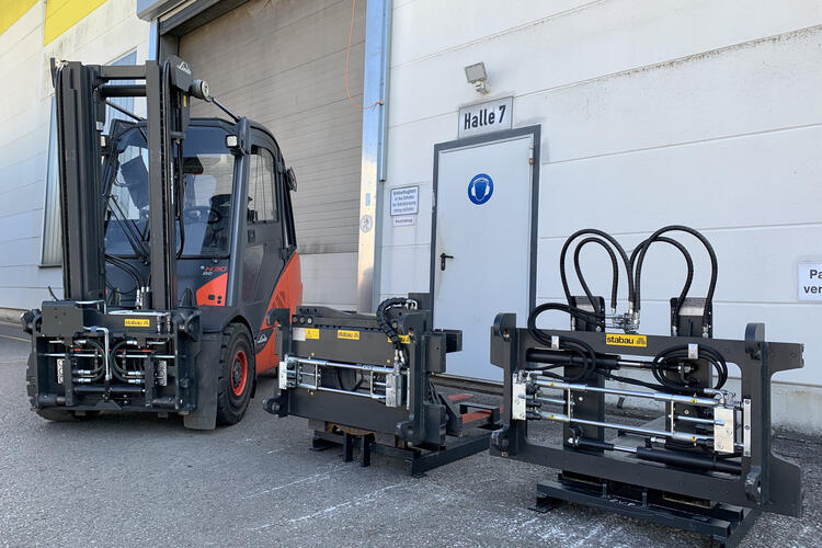 Schnellwechselvorrichtung OQ mit verschiedenen Anbaugeräten