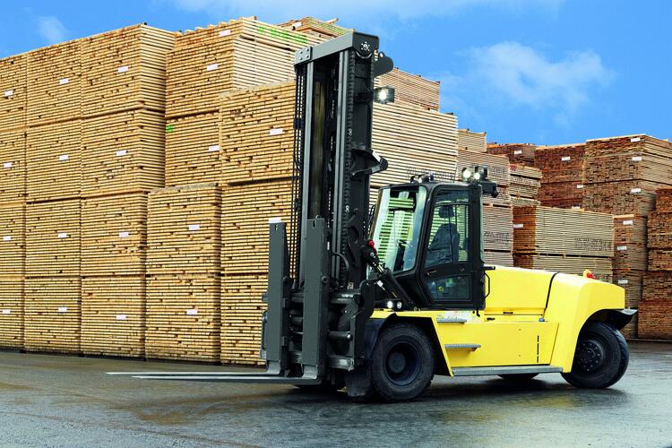 Hubgabelzinke in der Holzindustrie