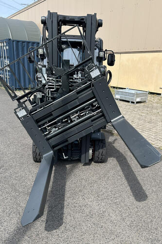 Fork positioner ZVKG 360° rotatable mit loadbackrest