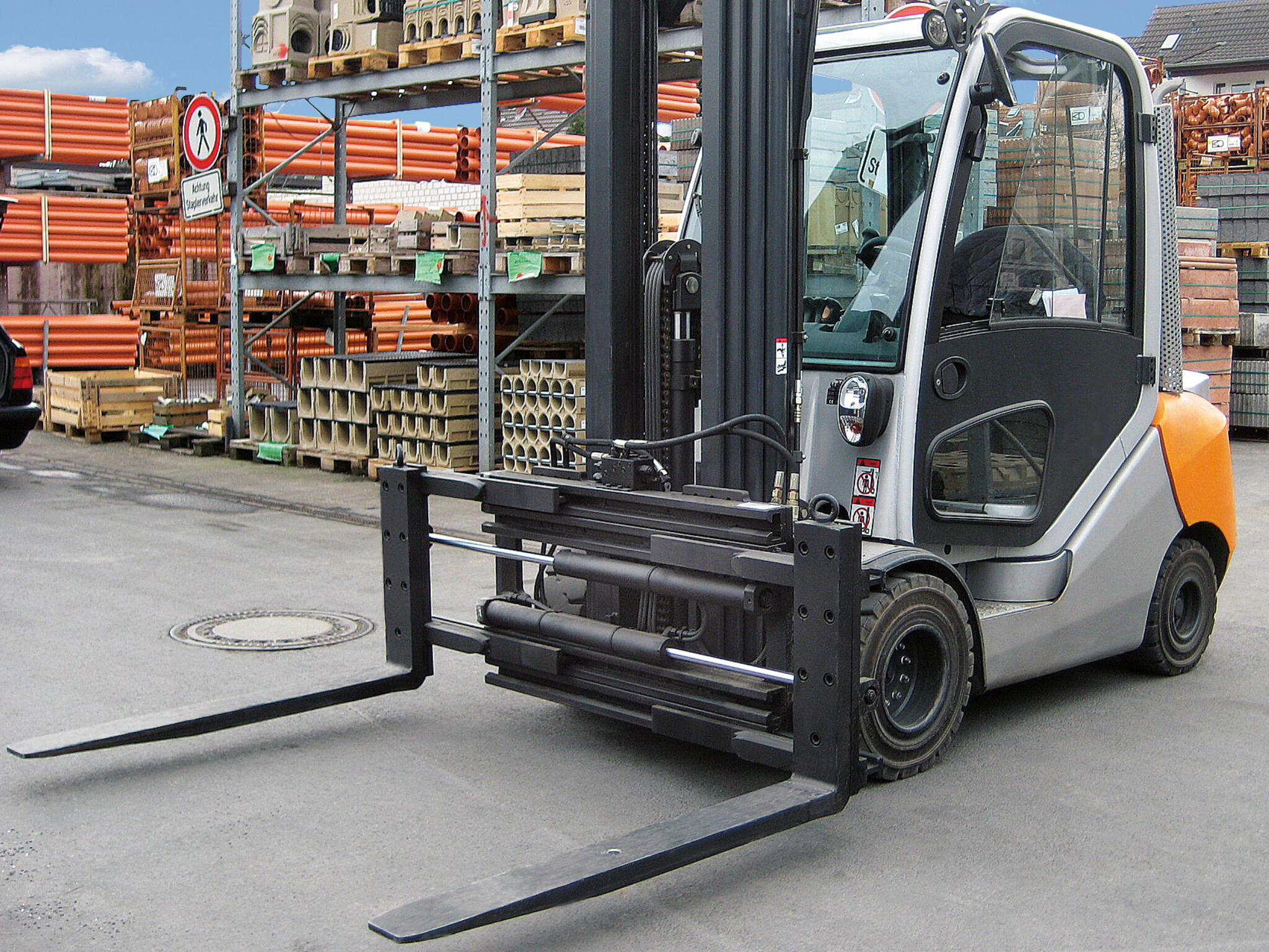 Fork Clamp with bolt-on forks