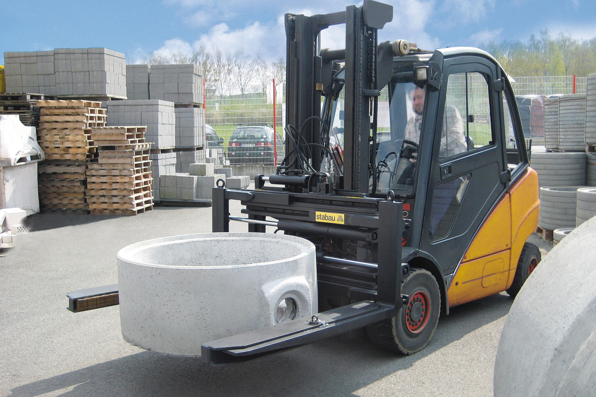 Fork clamp with slip-on arms